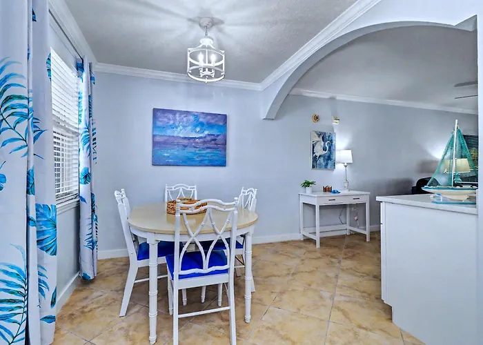 Holiday home Barefoot F104 Clearwater Beach